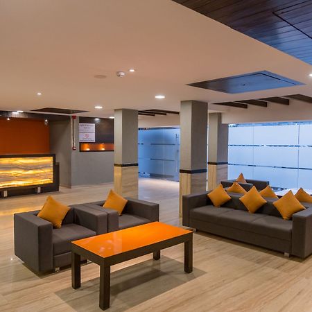 The Silver Leaf Hotel Ahmedabad Eksteriør bilde