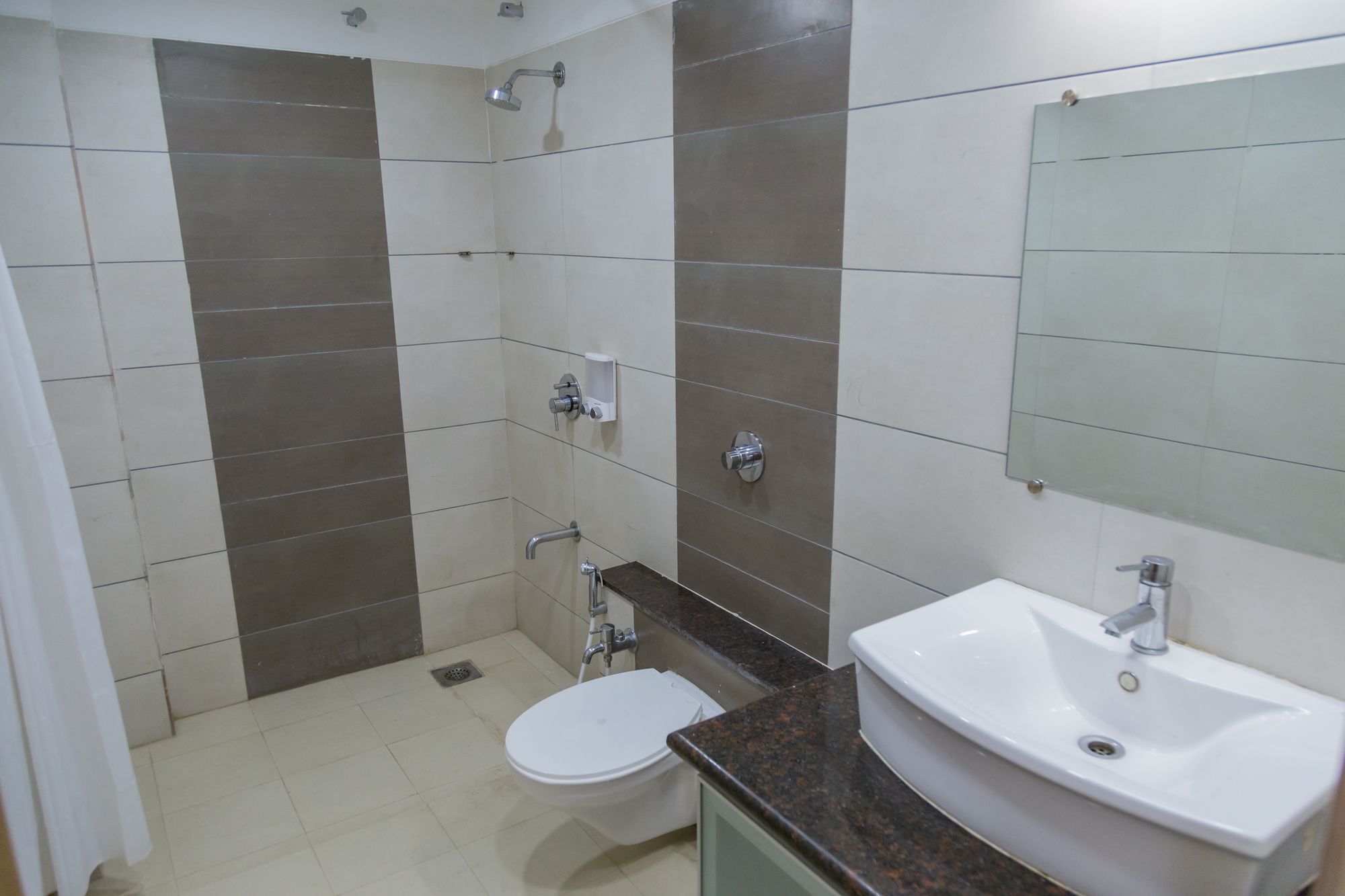 The Silver Leaf Hotel Ahmedabad Eksteriør bilde